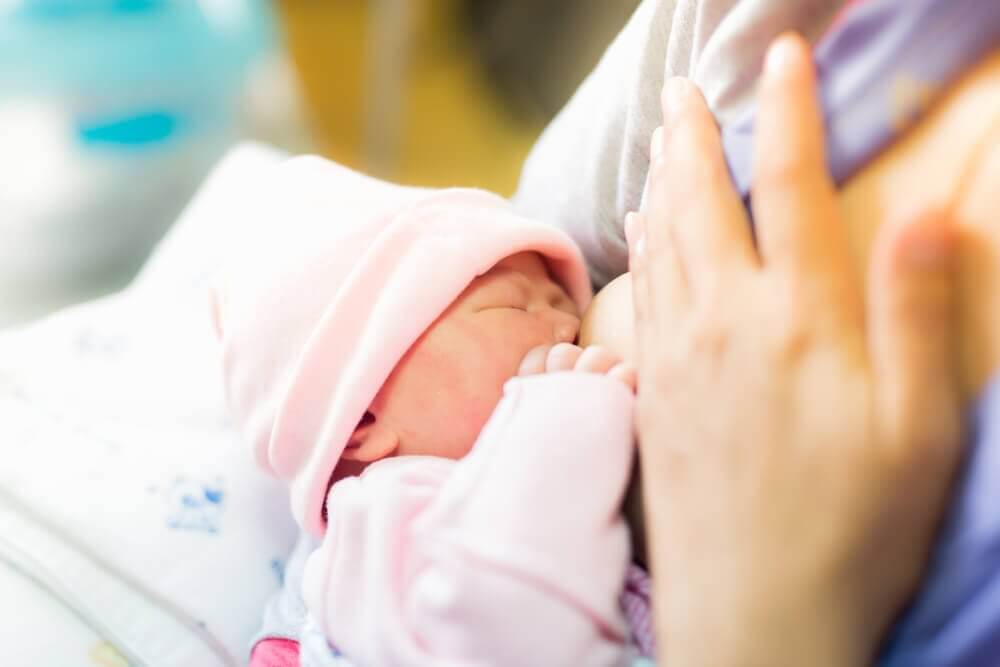 Neonato "width =" 1000 "height =" 667 "/></figure><p>I cappelli sono indispensabili per le prime follie per lo shopping dei neonati: proteggono la testa del bambino dal freddo. <strong>È estremamente importante tenerli al caldo perché <a href=