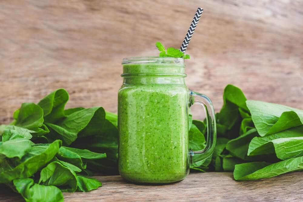 Basil smoothie