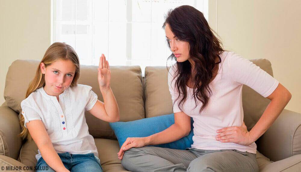 child ignoring her mother