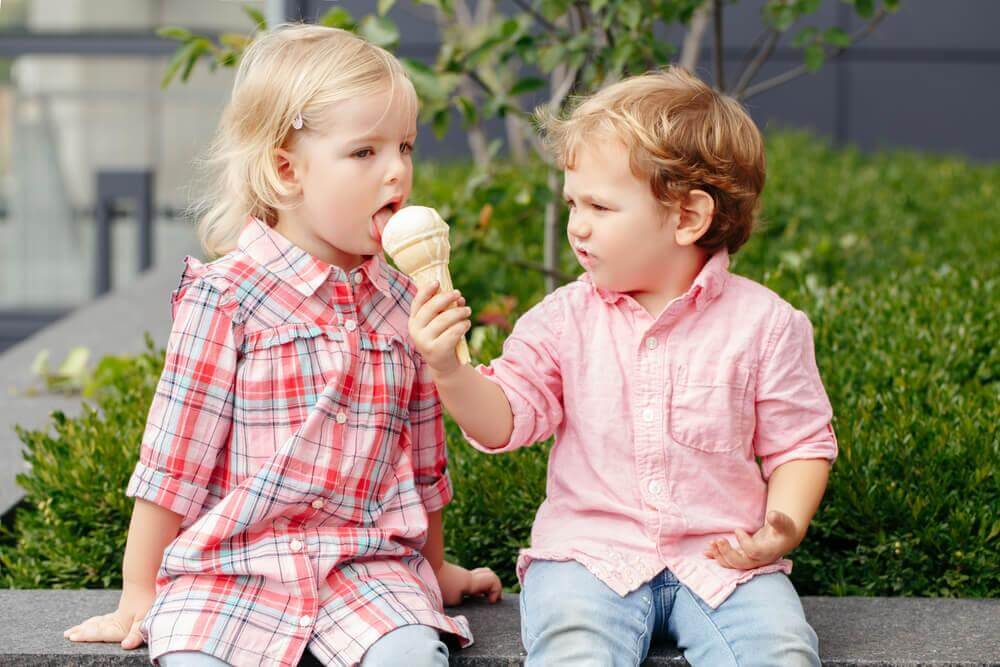 children being kind