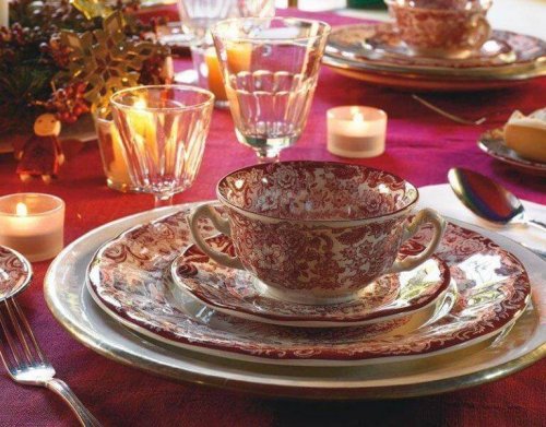 decorative dinnerware set