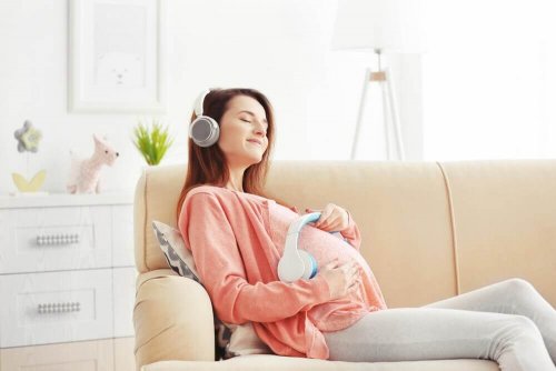 baby happy during pregnancy