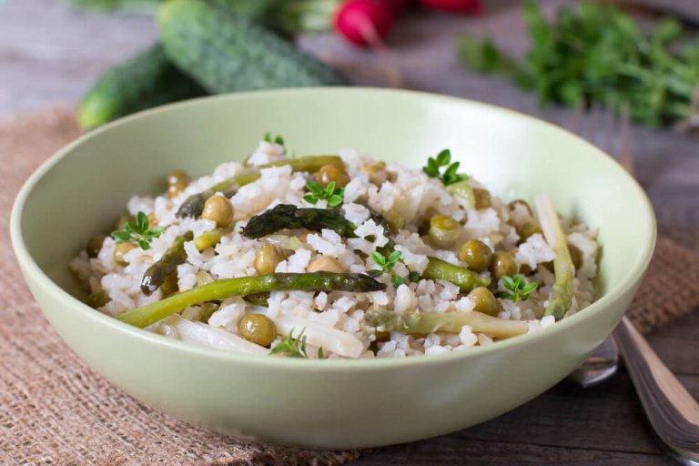 Cholesterol-Friendly Rice with Vegetables and Chia Seeds