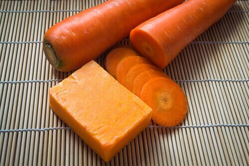 How to Make Carrot Soap