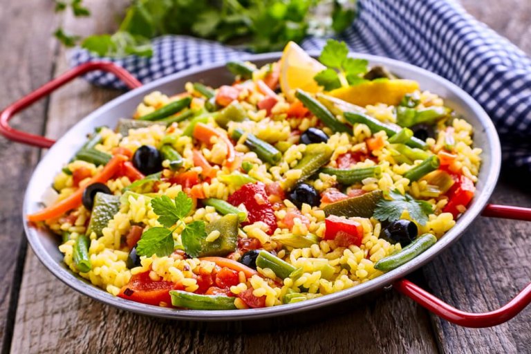 How to Make a Low-calorie Vegetarian Paella