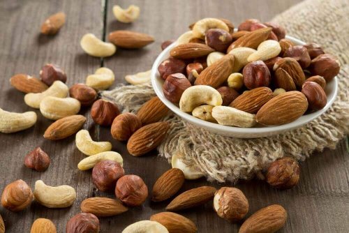 A bowl of nuts.