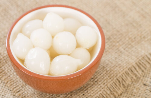 Onion broth: natural remedies for kidney failure.