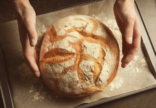Learn How to Make Bread Without Kneading or Using Gluten