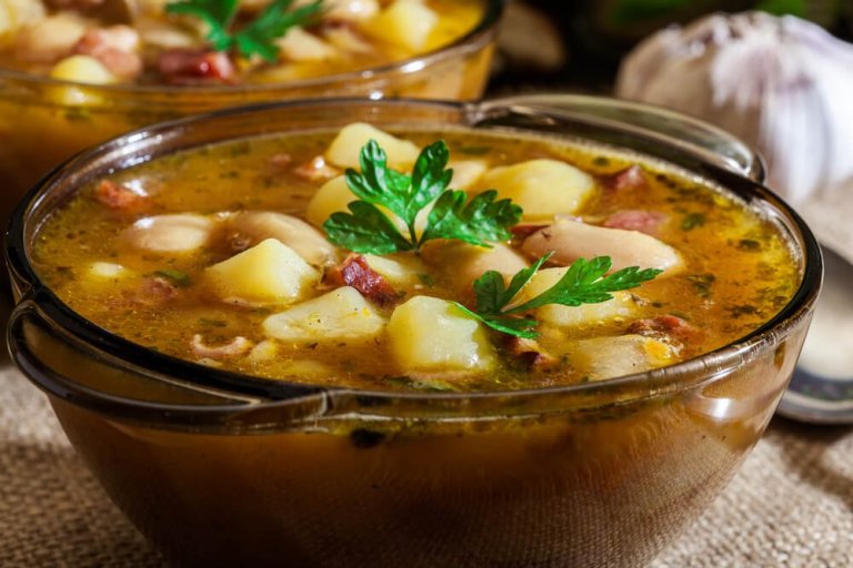 How to Make a Delicious Spanish Stew: Pote Gallego