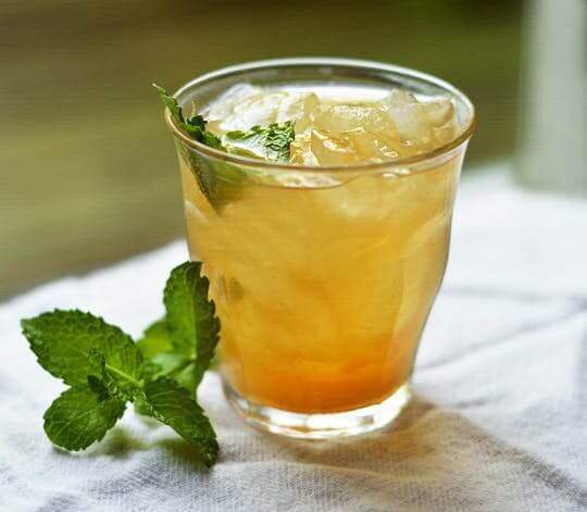 A fresh way to make green tea.