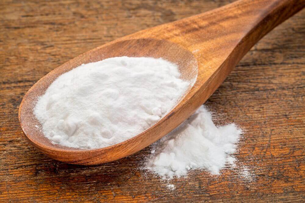 A spoonful of baking soda can help remove marks on glasses.