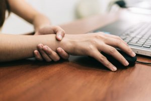Five Effective Exercises that Relieve Carpal Tunnel Pain