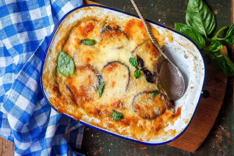 Discover How to Make Greek Moussaka