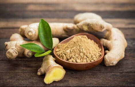 A cup of ginger powder.
