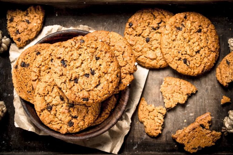How to Make Unleavened Oatmeal Cookies: Three Recipes