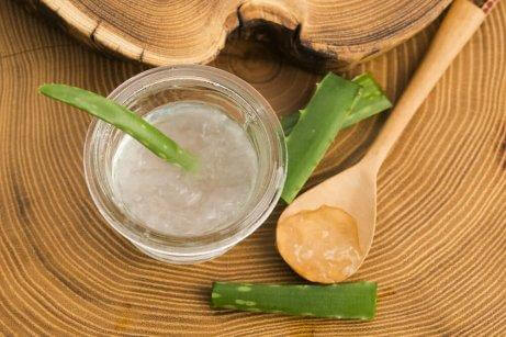 Aloe vera: One of the best topical psoriasis treatments.