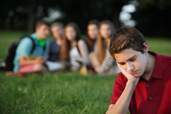 How to Help Your Children Face Peer Pressure