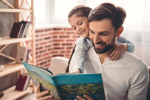 Father that reads to daughter