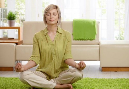 Reduce stress to strengthen your brain.