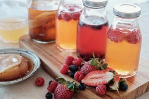 How to Make a Fruit Infusion: 5 Easy Recipes