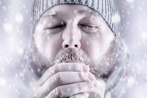 Man that has hypothermia