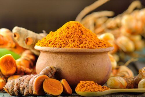 Turmeric treatment for acne