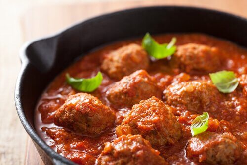 Oatmeal meatballs prepared with fresh basil