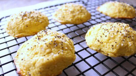 Sesame seed cookies.