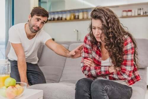 5 Warning Signs of an Emotionally Abusive Relationship