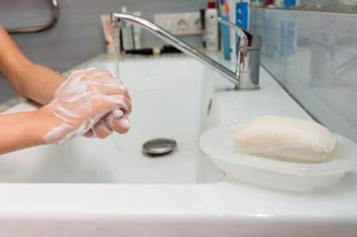 Make the Most of Leftover Hand Soap - Step To Health