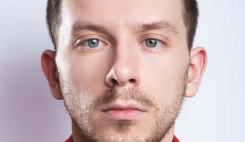 Crossed Eyes: Symptoms and Treatments