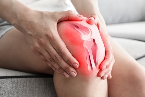 Why osteoarthritis causes knee pain.