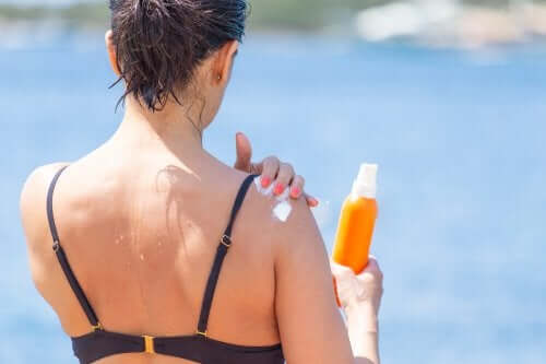 Ways to Get Rid of a Sunburn