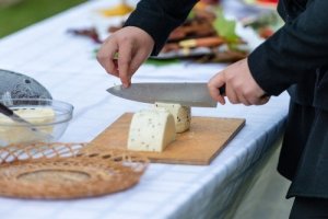 The Top Tips for Cutting Cheese