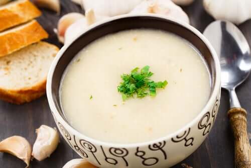 A bowl of garlic soup.