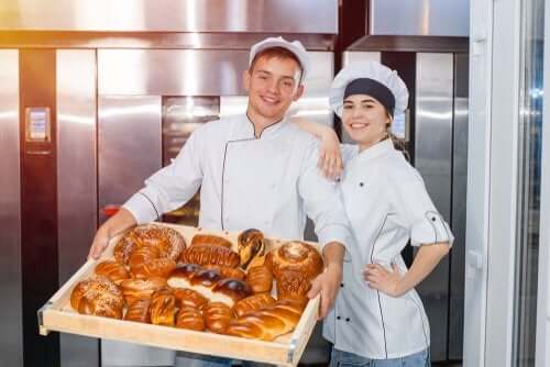 Why You Should Avoid Commercial Bread