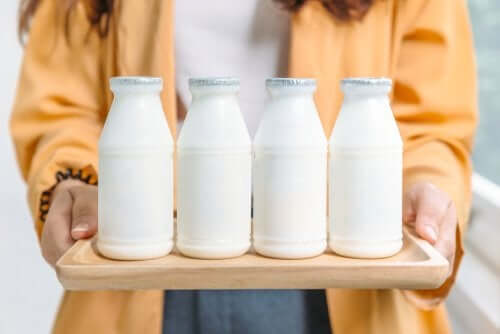 Which Are Better: Full-Fat or Low-Fat Dairy Products?