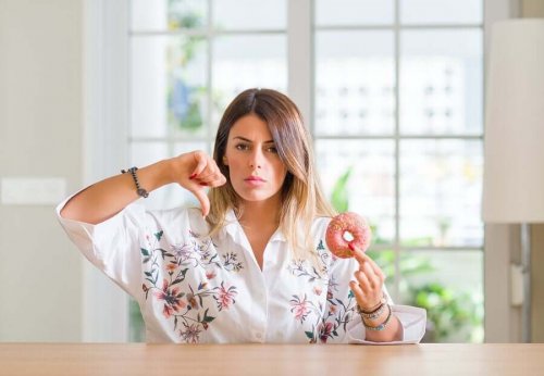 A woman who can't eat sorbitol.