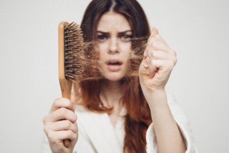 Seasonal Hair Loss: Why Does It Happen in the Fall? - Step To Health