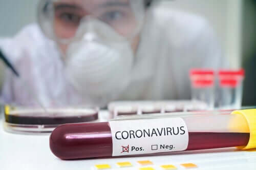 Er det mulig å bli smittet på nytt av koronaviruset?