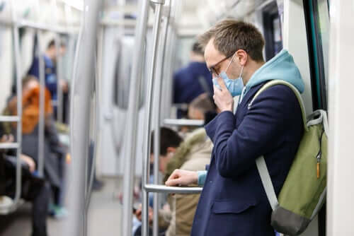 A man wearing a mask.
