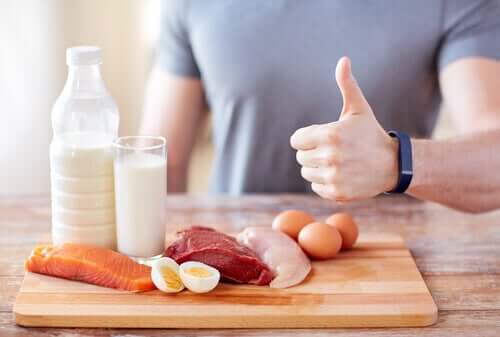 Fødevarer med proteiner, som er essentielle næringsstoffer