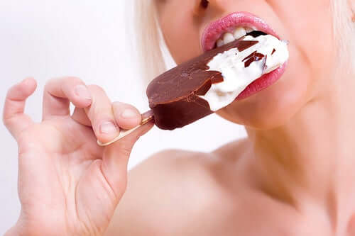 Which Foods Should You Avoid Eating at Night?