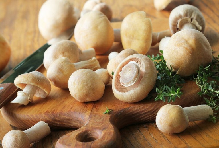 Three Low-Calorie Mushroom Recipes