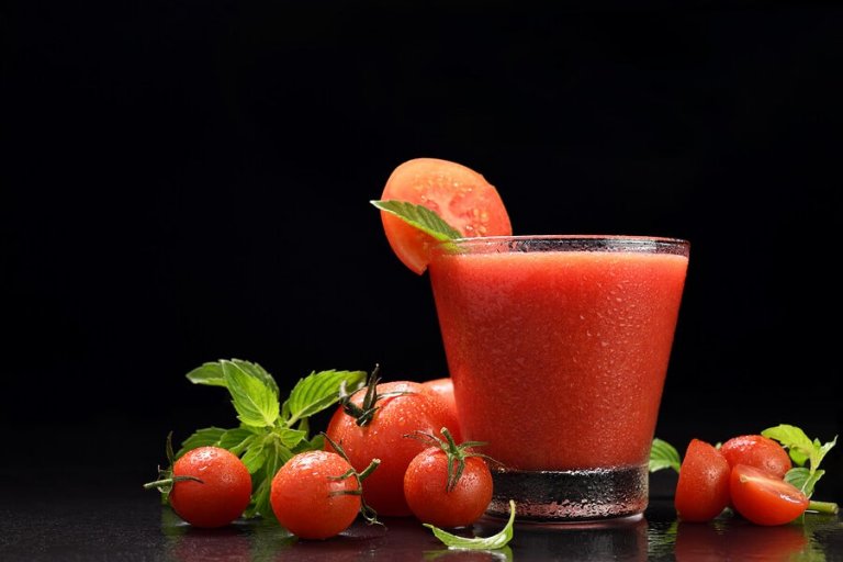 Tomato Juice: Benefits and Disadvantages
