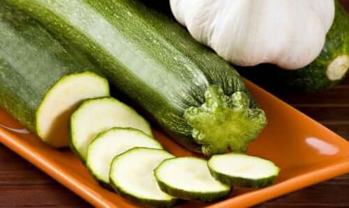 Zucchini for vegan zucchini omelette.