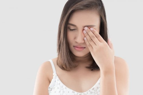 4 Herbs to Speed Up the Healing of Styes