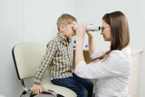Retinoblastoma: Symptoms, Causes and Treatment