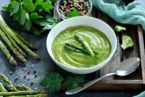 Cream of Green Asparagus Soup
