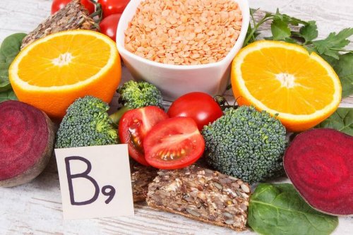 Foods rich in folic acid to eat during pregnancy.